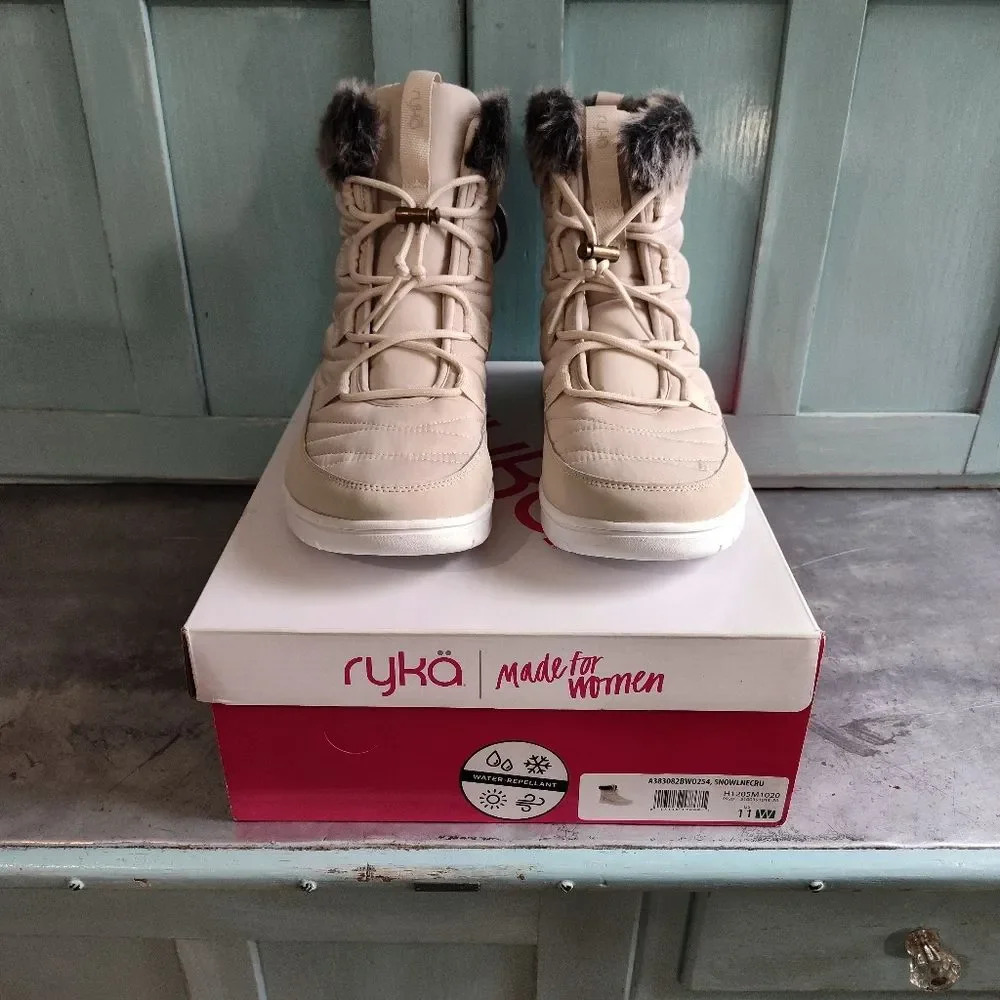 Ryka Senna Snowbound Boots Womens 11W Water Repellent Toggle Laces Faux Fur